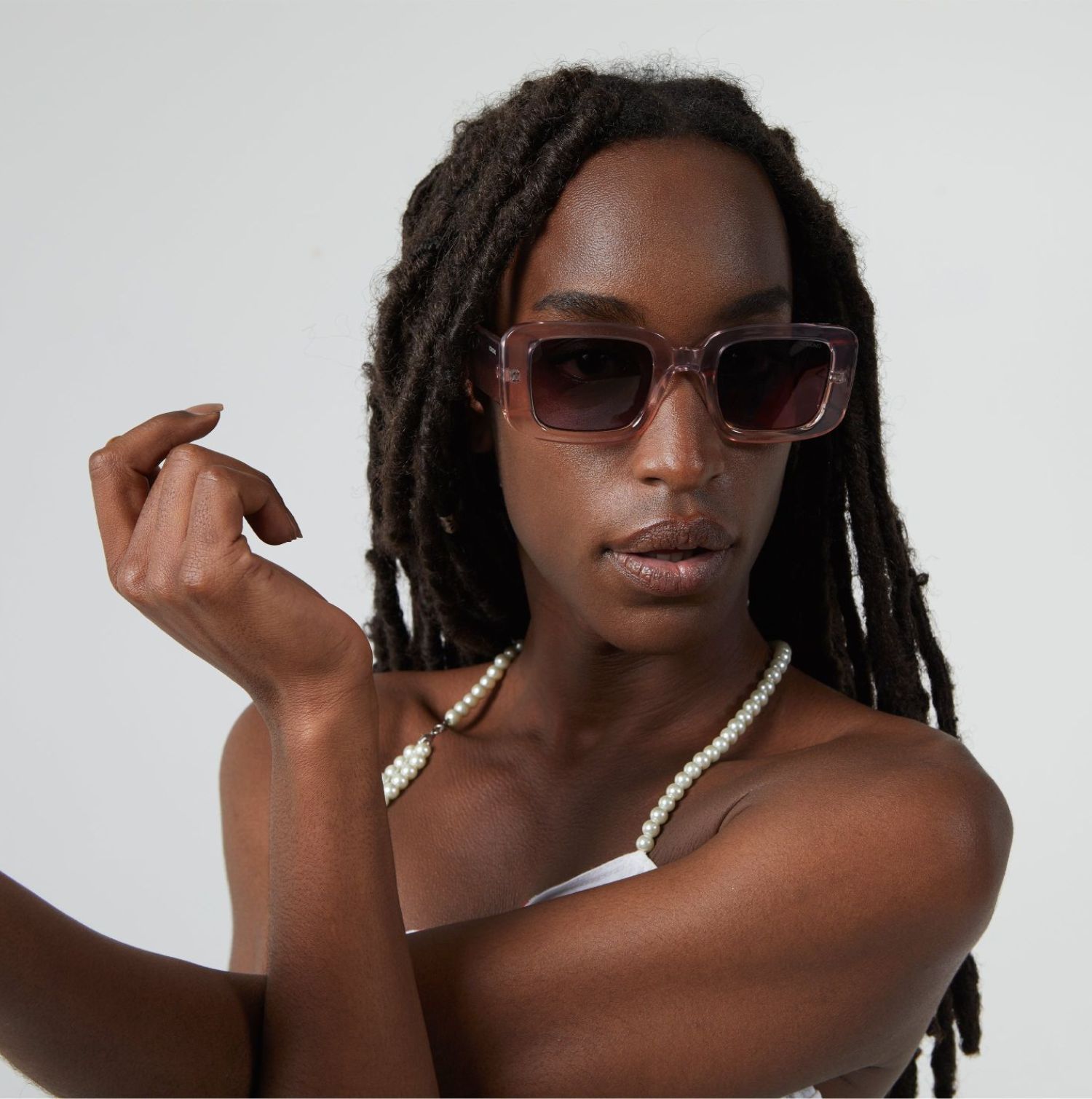 Avery Blush | Komono