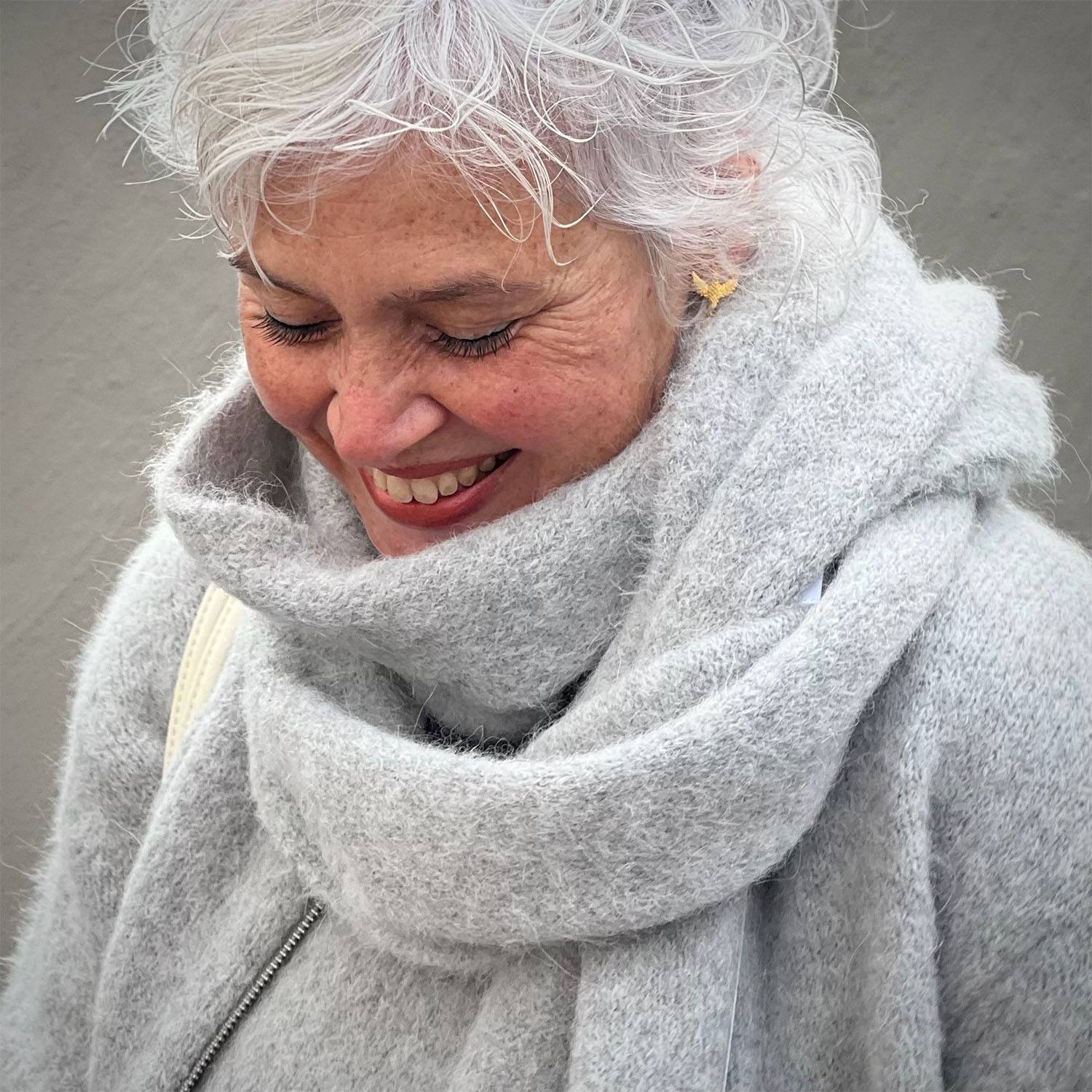 Sajeanne Scarf Light Grey Melange | Samsoe Samsoe