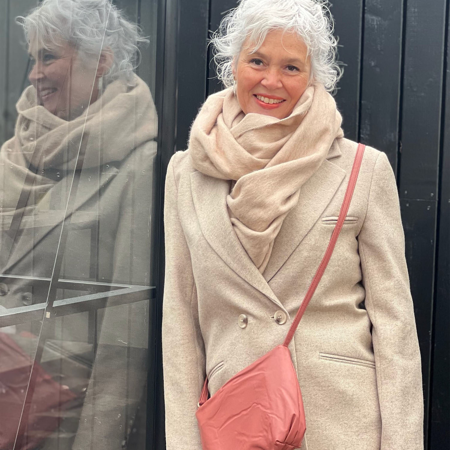 Anna Blazer Beige | Maison Hotel