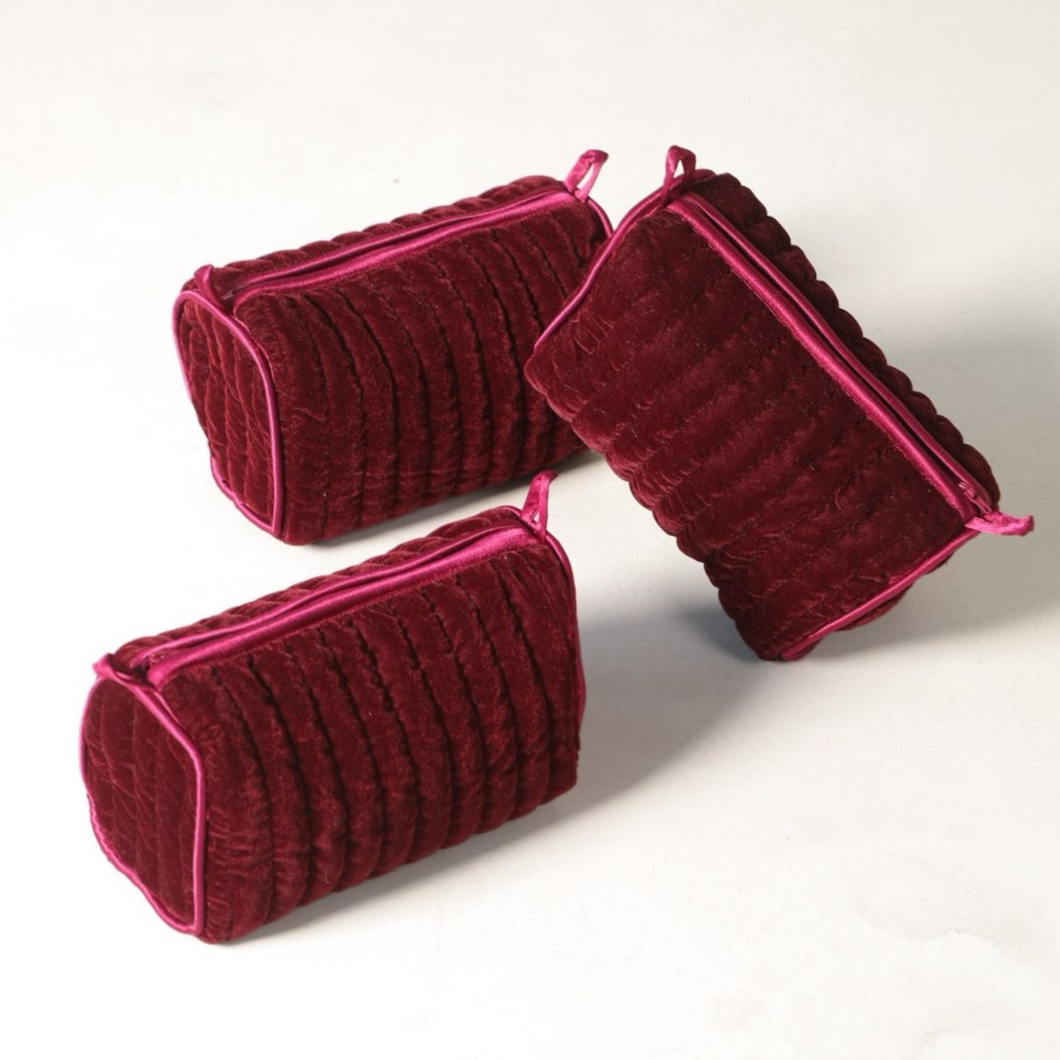 Jewelry pouch quilted deep burgundy velvet | Muja Juma