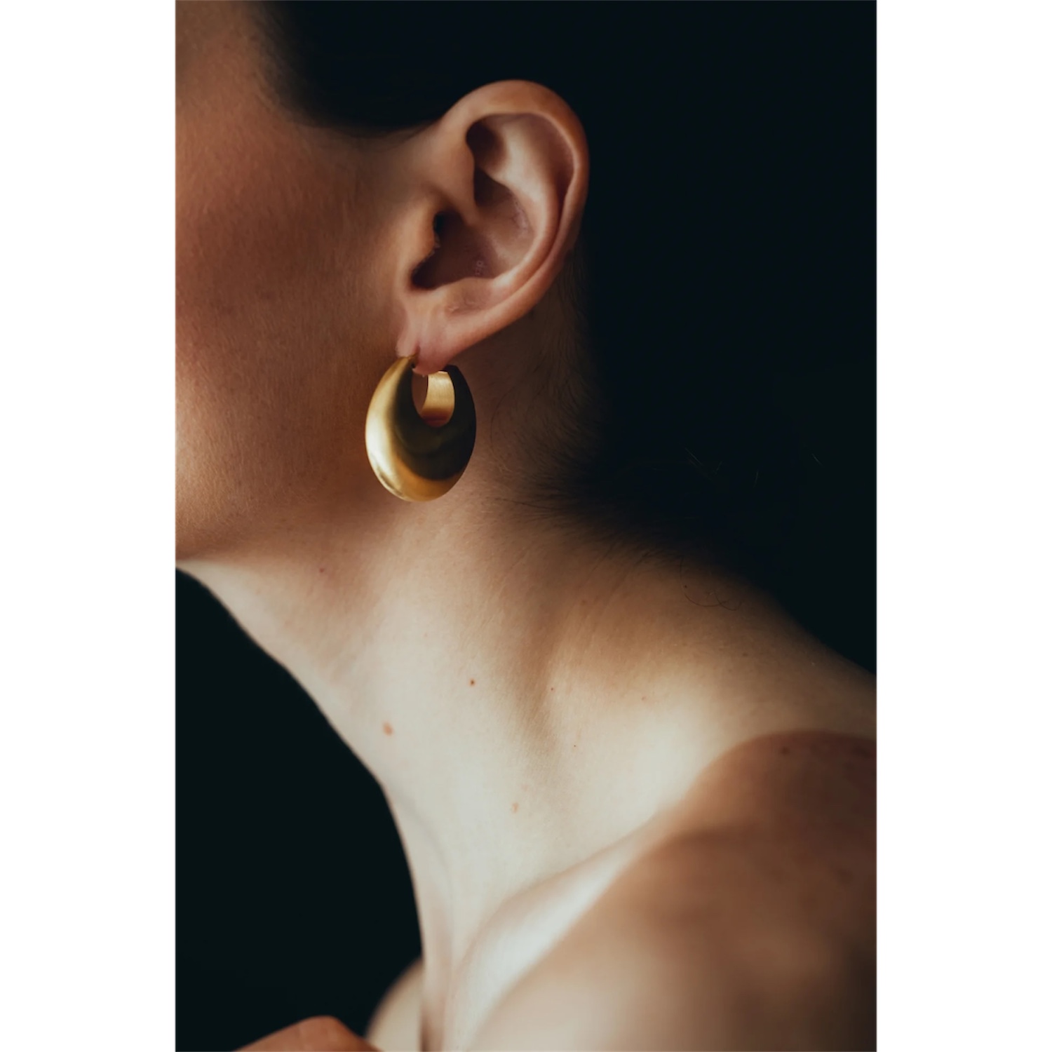 Golden hoops moon drop | Adorn
